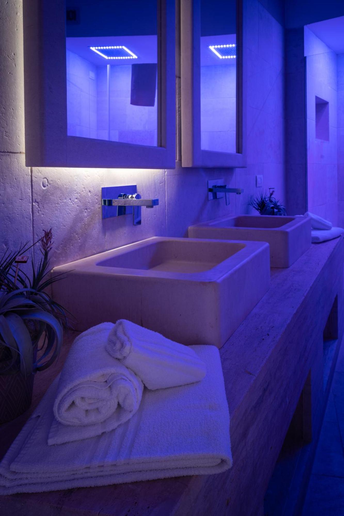 Hotel Barone Di Mare Torre dell'Orso Eksteriør bilde